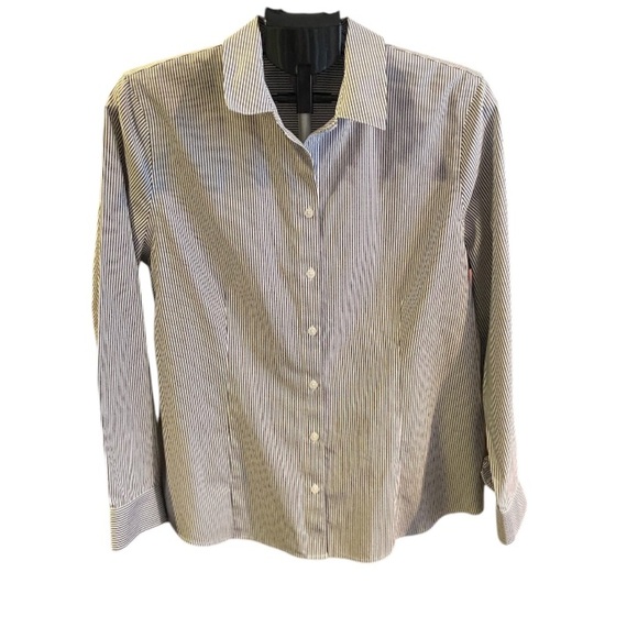 Chico's Blue and Silver Casual Button Down Shirt Size 2.5 (Woman’s Extra Large) - Picture 1 of 6